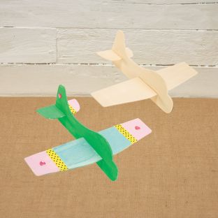 Colorations® Spring Sky Adventure Airplanes – Makes 12 Craft Kits