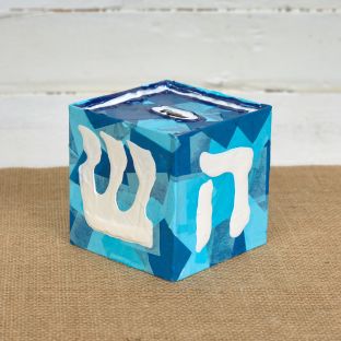 Colorations® Hanukkah Money Bank Craft Kit - Makes 12 Crafts