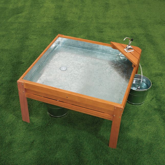 Excellerations® Outdoor Panning Table with Pump