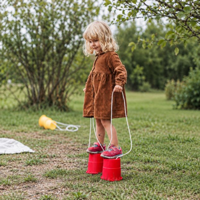 Stand Tall Bucket Stilts – Set of 2