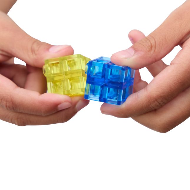 Excellerations® Translucent Grid Linking Cubes - 200 Pieces
