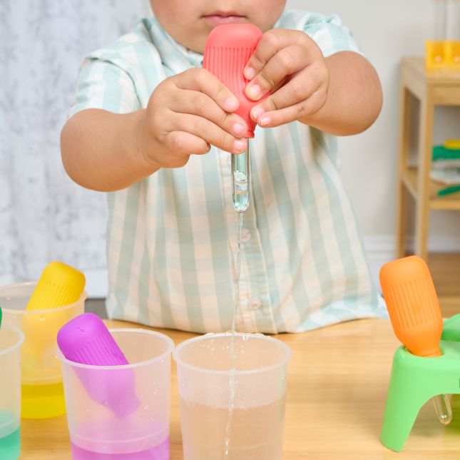 Excellerations® Kid Safe Eyedroppers w/ Triangle Stand