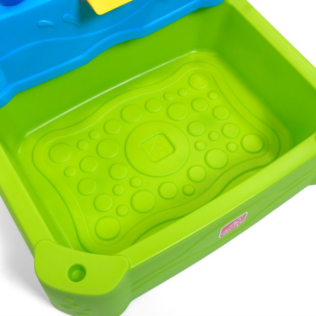Waterpark Wonders Two-Tier Water Table™