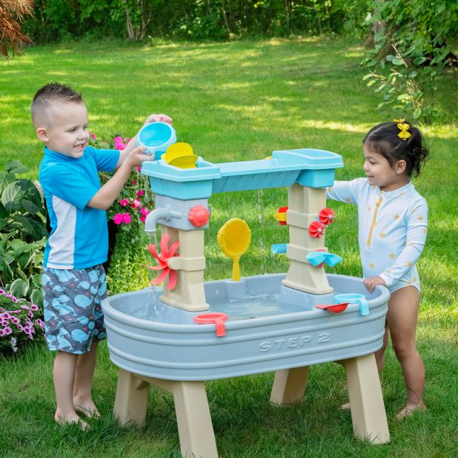 Rain Showers and Flow Water Table