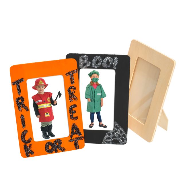 Colorations® Frightfully Fun Frames Craft Kit