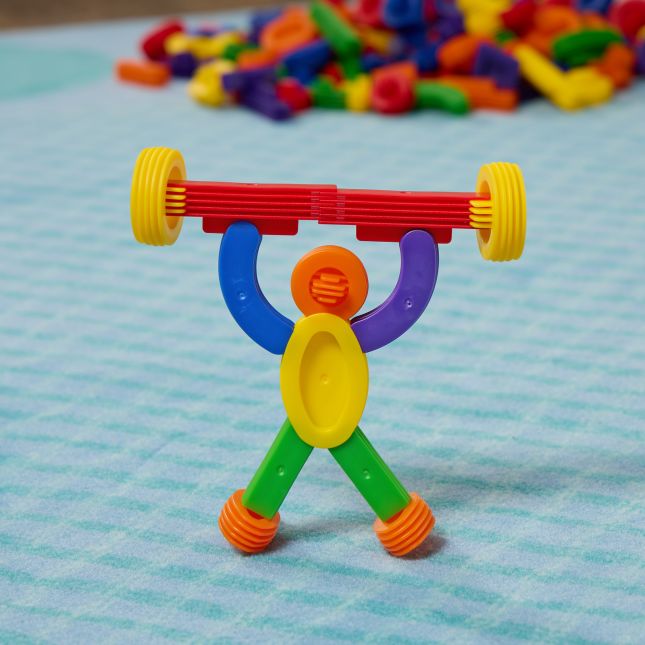 Excellerations® Creative Connectors - 168 Interlocking Pieces and 10 Activity Cards