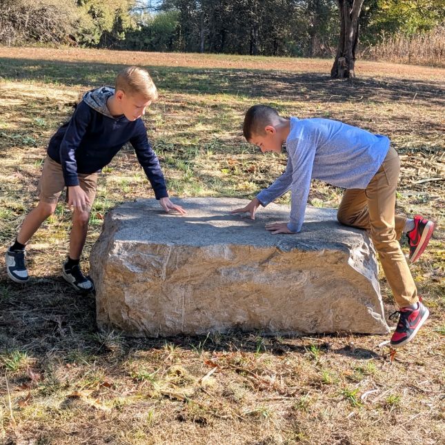 Grande Mesa Rock Bench