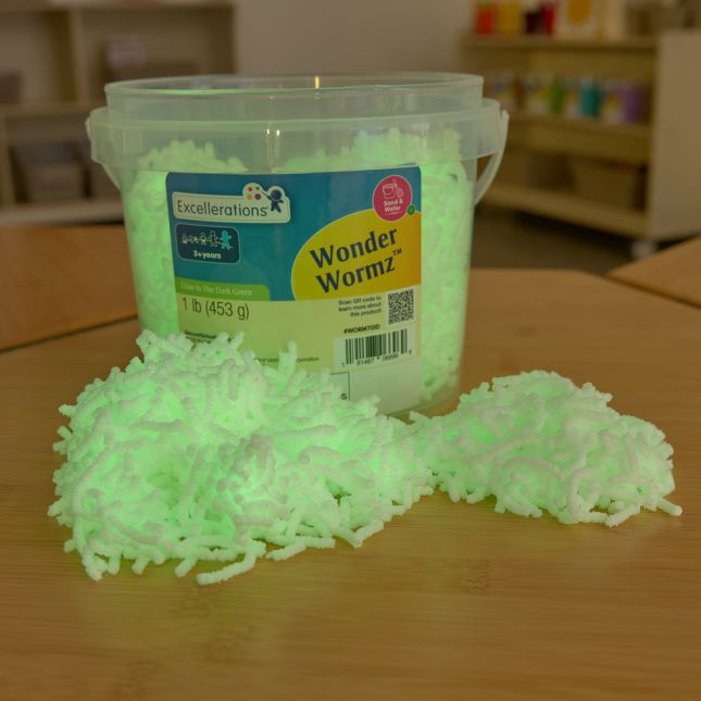 WONDER WORMZ™ GLOW IN THE DARK - 1 LB TUB