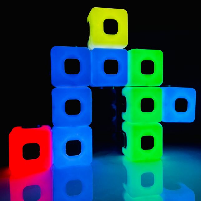 Glow Sequencing Cubes - Set of 15