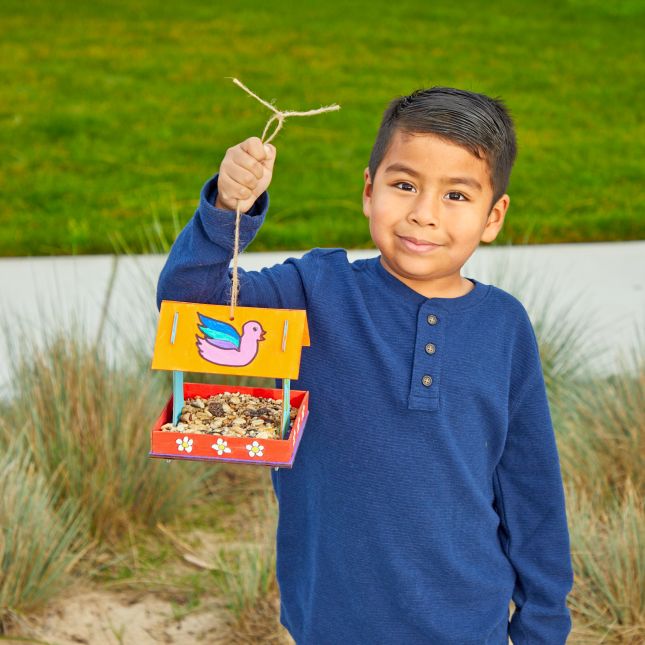 Colorations® Camp Color and Create Bird Feeders –