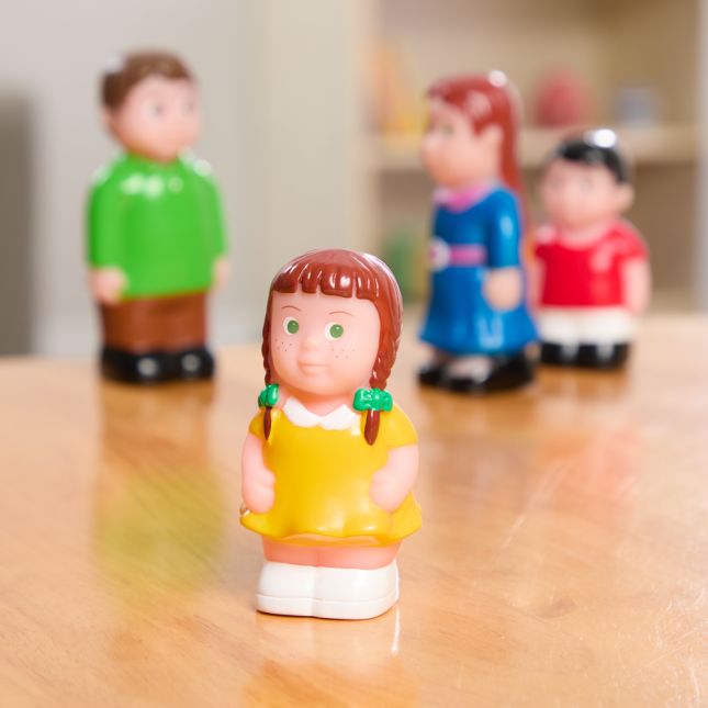 Chunky Caucasian Family Figures – Set of 4