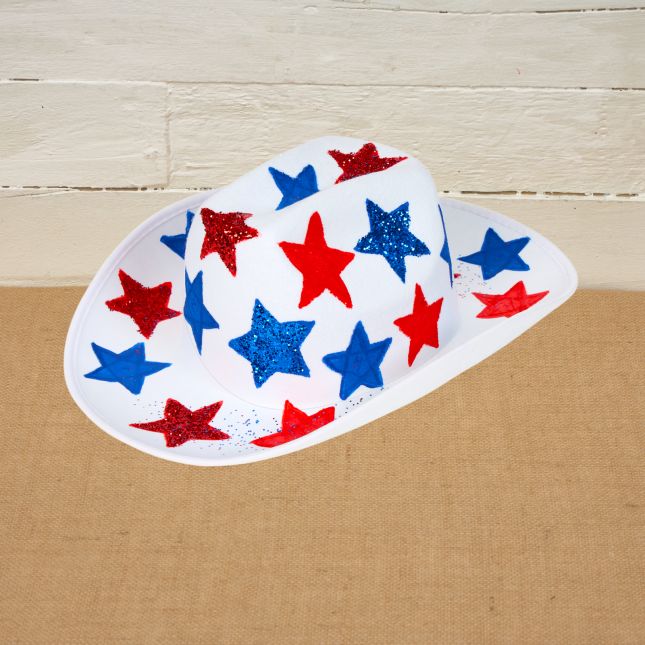 Colorations® 4th of July Western Star Hat Craft Kit – Makes 12 Crafts