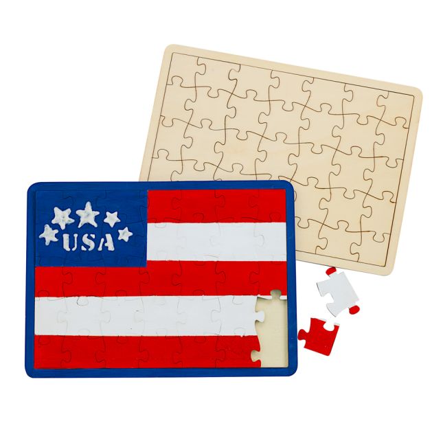 Colorations® 4th of July Flag Design Puzzle Craft Kit – Makes 6 Crafts