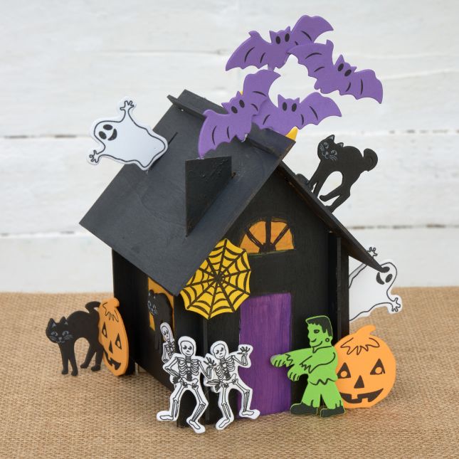 Colorations® Halloween Haunted House Craft Kit – Makes 6 Crafts