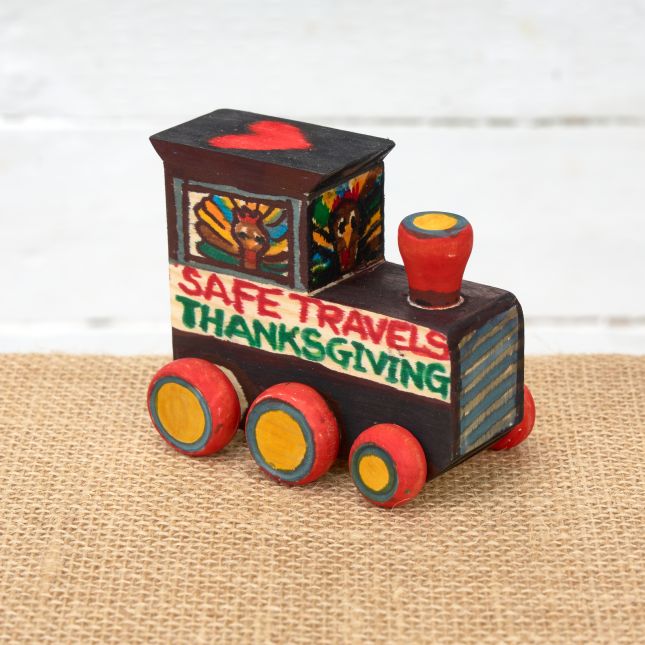 Colorations® Thanksgiving Wooden Train Craft Kit – Makes 12 Crafts