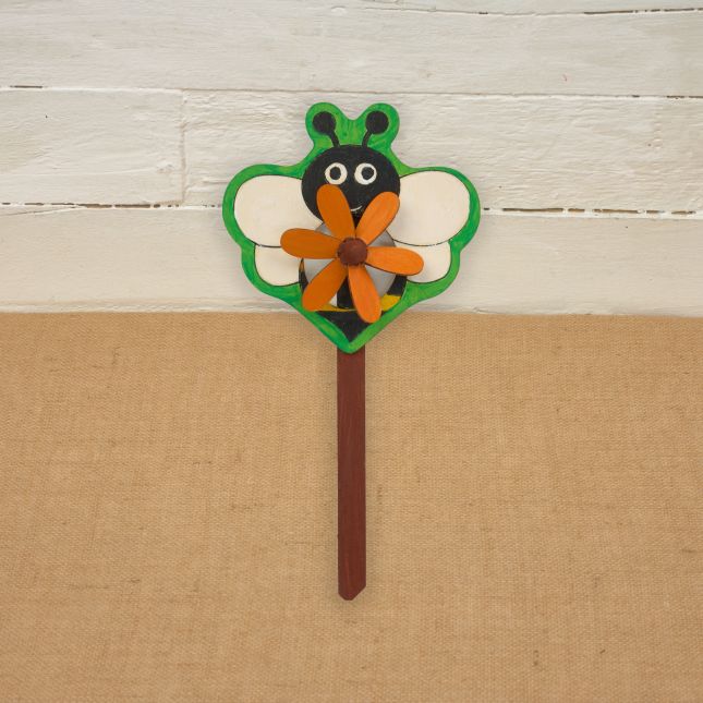 Colorations® Thanksgiving Garden Friends Craft Kit – Makes