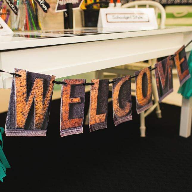 Industrial Café Industrial Chic Welcome Bulletin Board Set_2