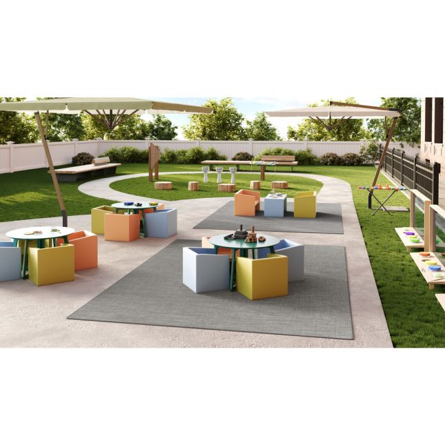 Water Mill 4'3" x 6' Indoor/Outdoor Rug in color Haze