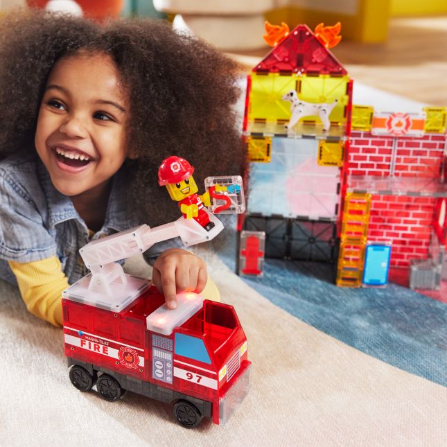 MAGNA-TILES® Fire Station™ - 50pcs