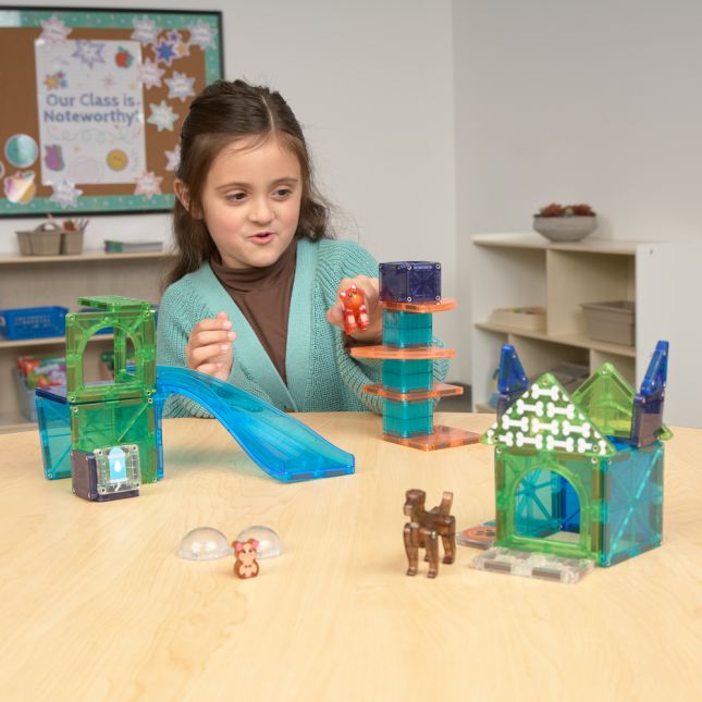 MAGNA-TILES® Pets Kit - Cat, Dog, and Hamster - 39pcs